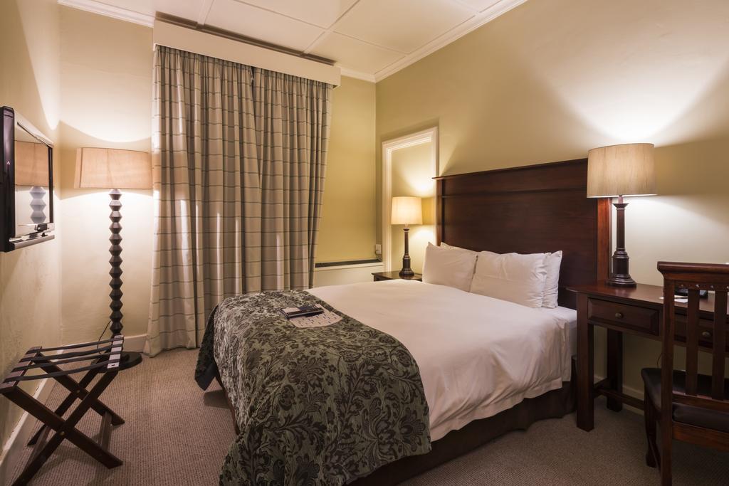 Imperial Hotel By Misty Blue Hotels Pietermaritzburg Exterior foto